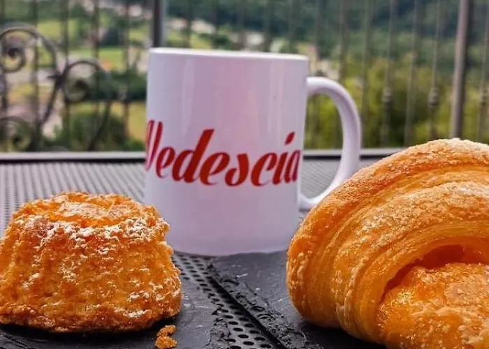 Ca' La Vedescia Bed & Breakfast Teglio