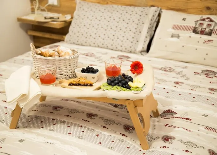 Ca' La Vedescia Bed & Breakfast 3*