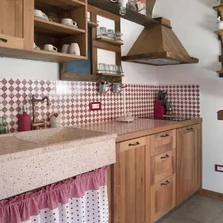 Ca' La Vedescia 3* Teglio