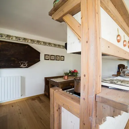 Ca' La Vedescia Nocleg ze śniadaniem Teglio