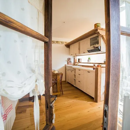 Ca' La Vedescia Nocleg ze śniadaniem