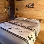 Bed & Breakfast Ca' La Vedescia 3*